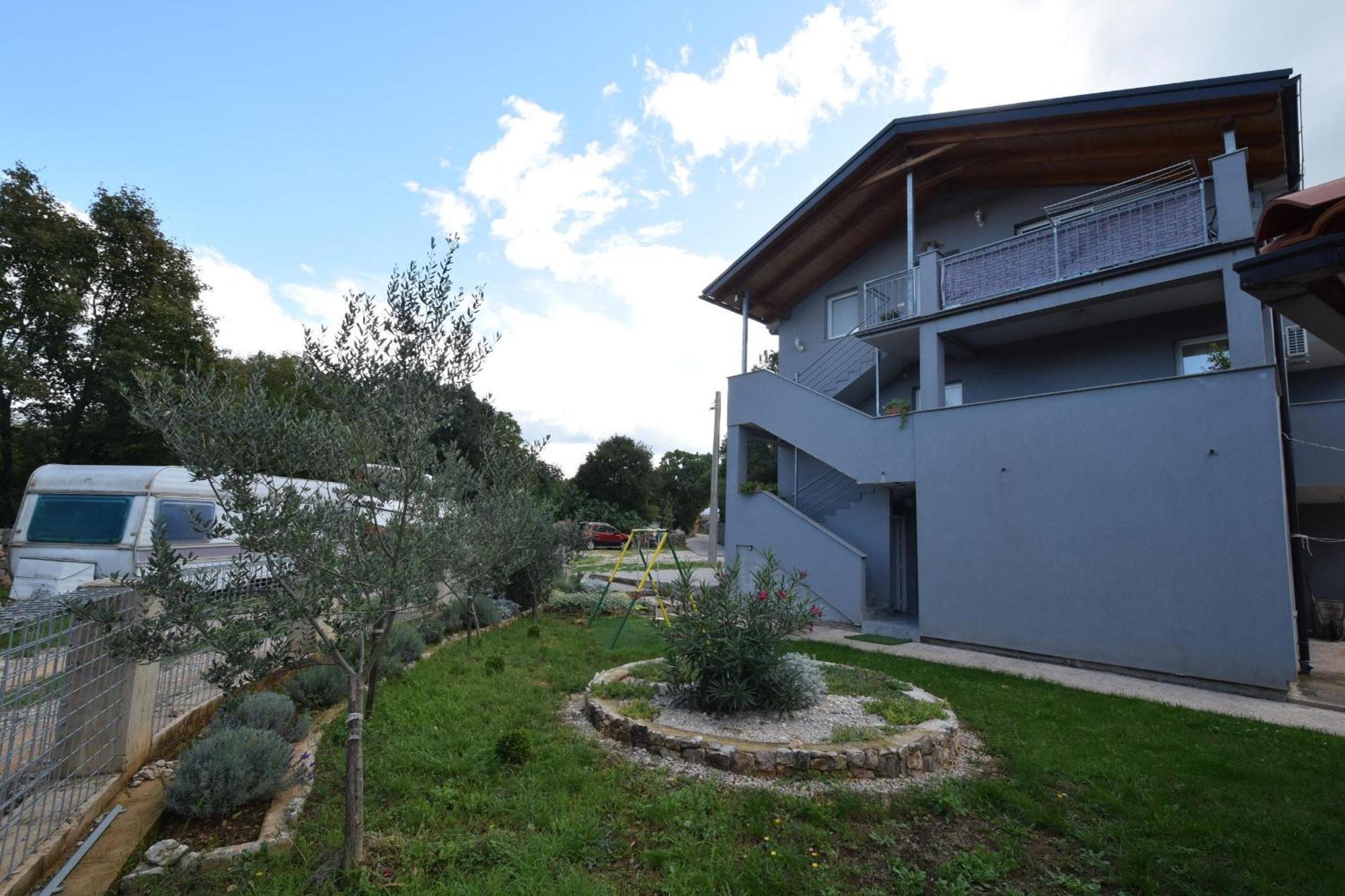 Apartments Cindric Malinska Bagian luar foto